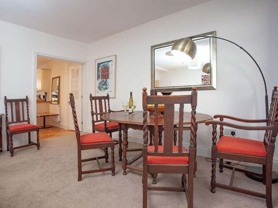 2 Central, Spacious, Apartment With Private Patio Sidmouth Dış mekan fotoğraf