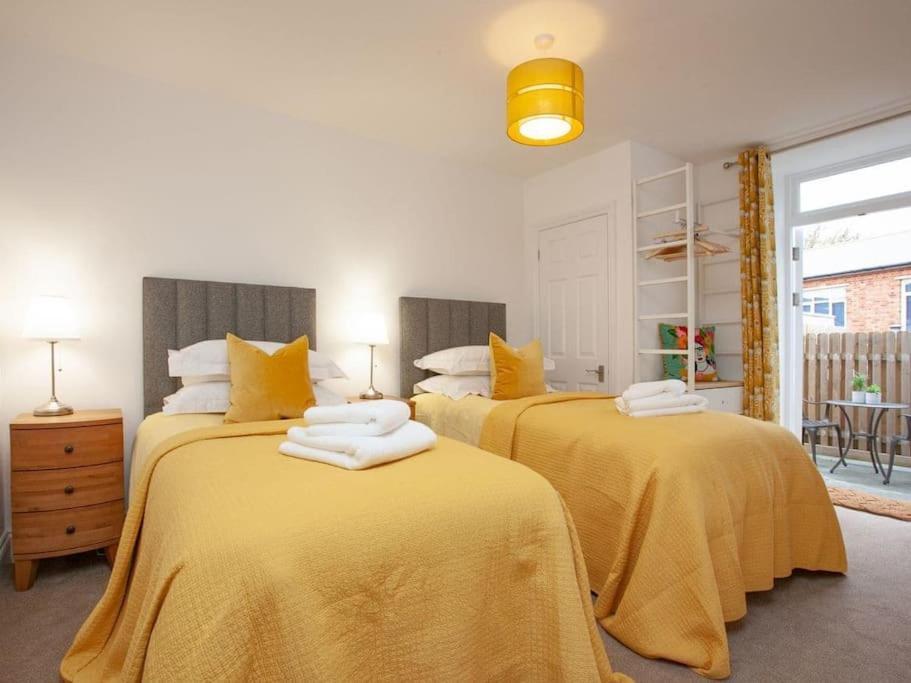 2 Central, Spacious, Apartment With Private Patio Sidmouth Dış mekan fotoğraf